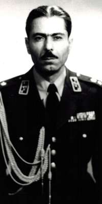 Hassan Alavikia, Iranian spy chief., dies at age 102